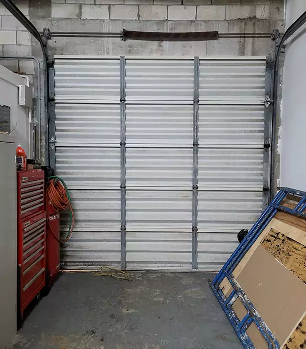 Clear Roll Up Garage Doors Services in Virginia Gardens, FL