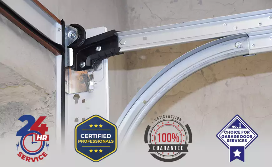 Roller Door Lock Barrel Replacement in Virginia Gardens, FL